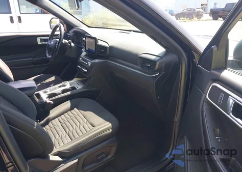 2020 Ford Explorer Xlt z USA, uszkodzony, nr VIN 1FMSK8DH7LGA63881